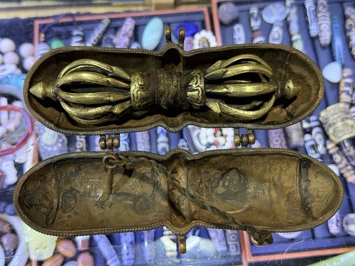 Antike vajra mit - mit, aus