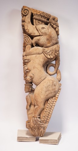 Altes tempelfragment strebe - altes,