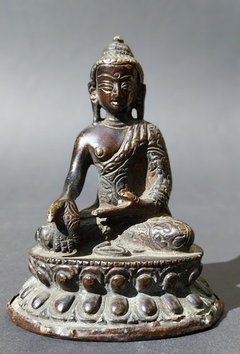 Alte bronze statue buddha - alte,